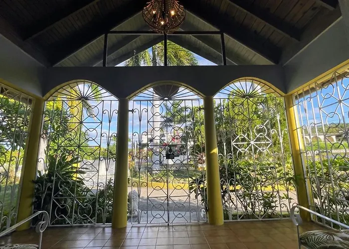 Yancey Largo With Private Pool Villa *