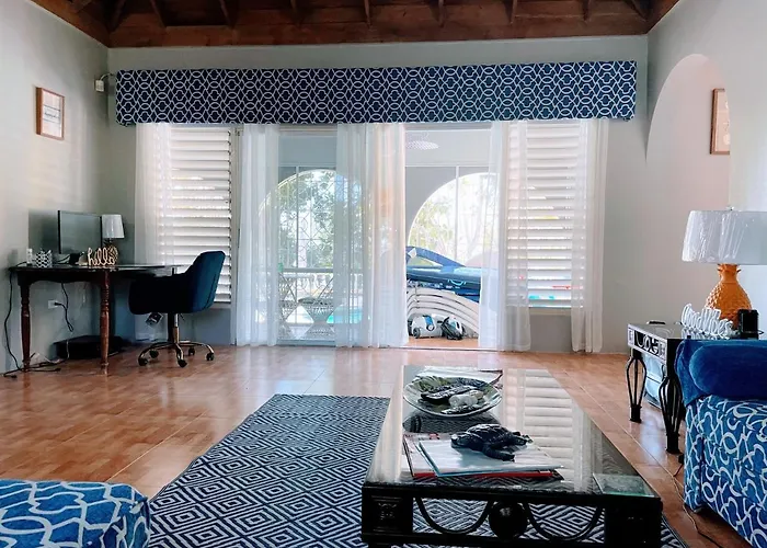 Yancey Largo With Private Pool Villa *